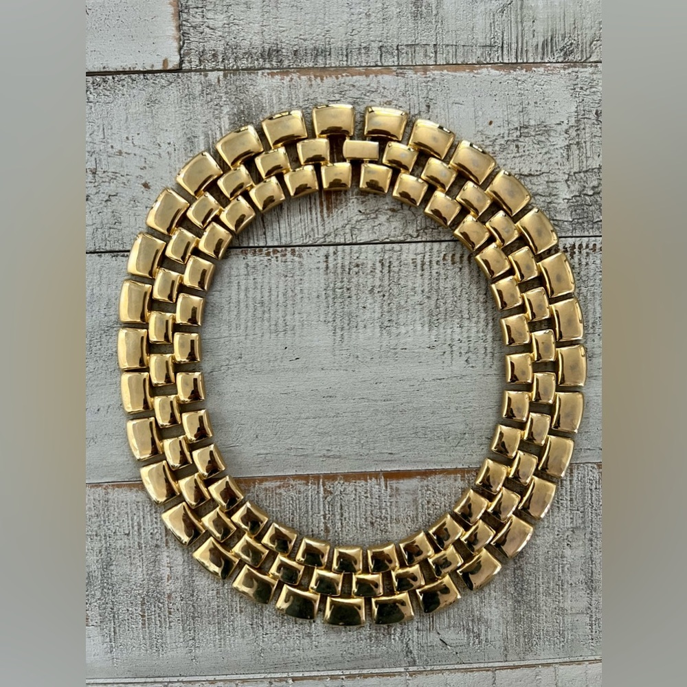 LCI Vintage gold necklace